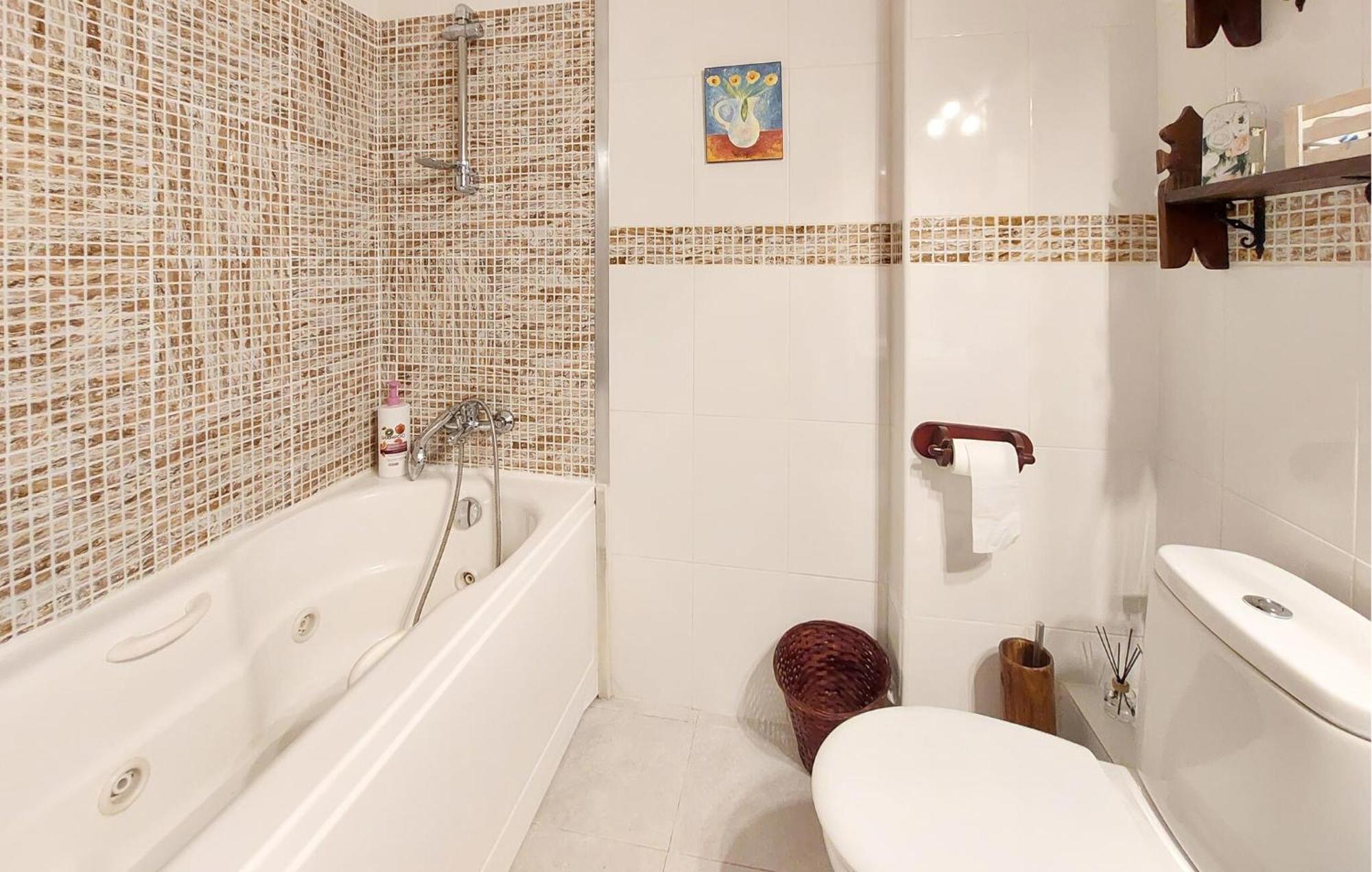 Stunning Home In Benicasim With Kitchen Benicàssim Zewnętrze zdjęcie