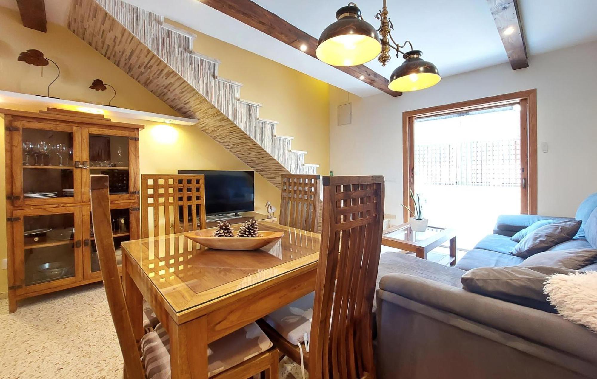 Stunning Home In Benicasim With Kitchen Benicàssim Zewnętrze zdjęcie
